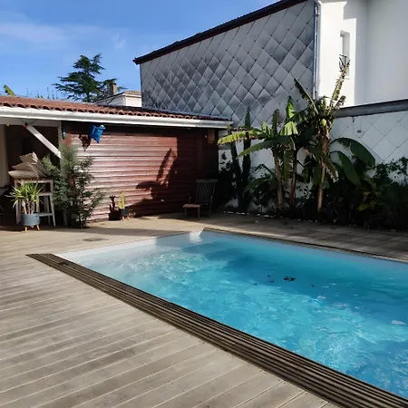Maison Indépendante Avec Piscine Et Jardin à Mérignac, à 15 Min Du Centre De Bordeaux Сasa de vacaciones Mérignac