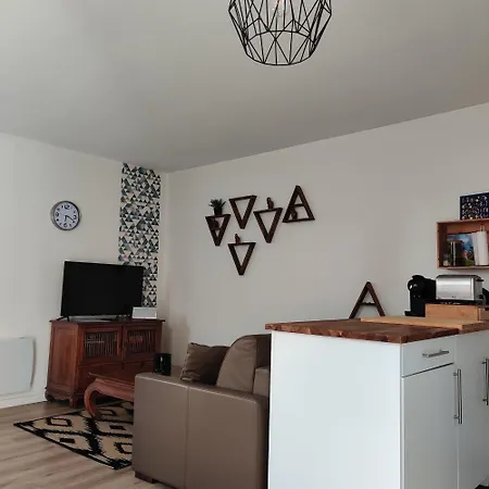 Maison Indépendante Avec Piscine Et Jardin à Mérignac, à 15 Min Du Centre De Bordeaux Сasa de vacaciones *