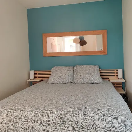 Сasa de vacaciones Maison Indépendante Avec Piscine Et Jardin à Mérignac, à 15 Min Du Centre De Bordeaux Mérignac