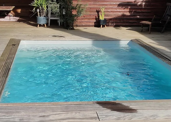 Maison Indépendante Avec Piscine Et Jardin à Mérignac, à 15 Min Du Centre De Bordeaux