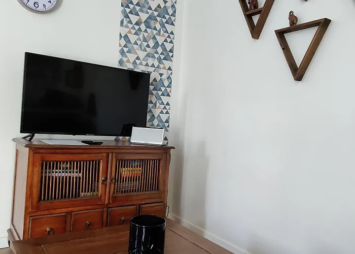 Maison Indépendante Avec Piscine Et Jardin à Mérignac, à 15 Min Du Centre De Bordeaux *